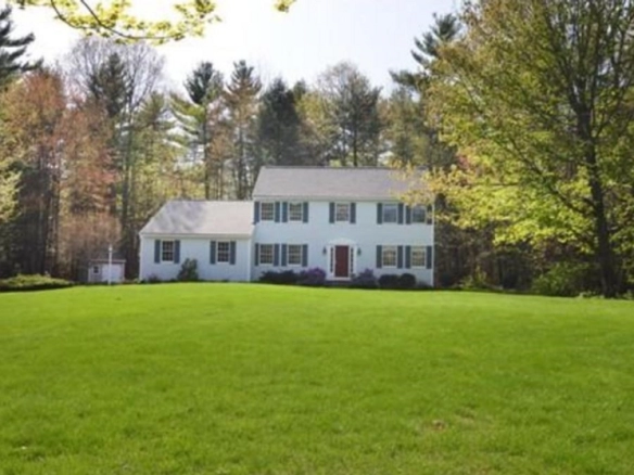 025 392 Robinson Rd Boxborough