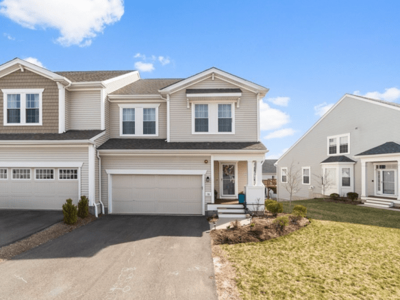 002 19 Locust Ln 1